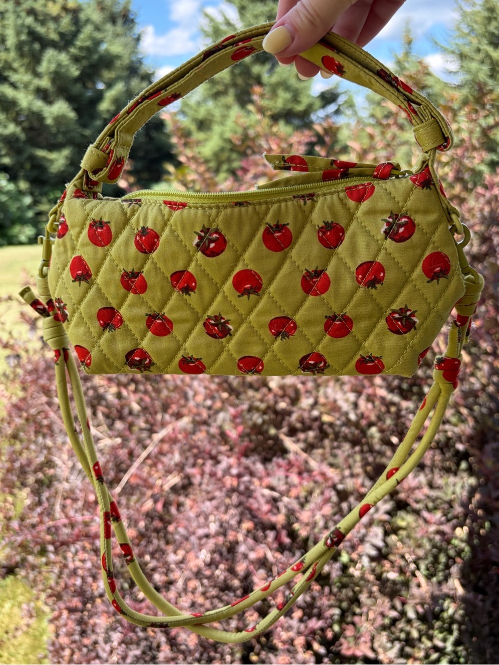 Vera Bradley tomato green red crossbody shoulder bag quilted purse - Picture 1 of 5